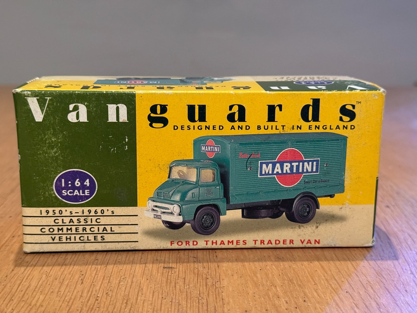 Corgi Vanguards 1:64 Ford Thames Trader Van - Martini