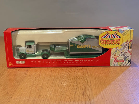 Days Gone Circus Collection DG112004 - Billy Smart's Scammell & Low Loader