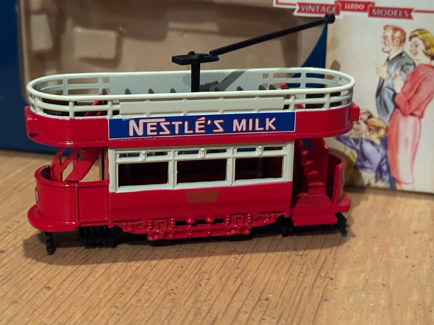 Days Gone Dick Kerr Tram - 109009 - Nestles Milk