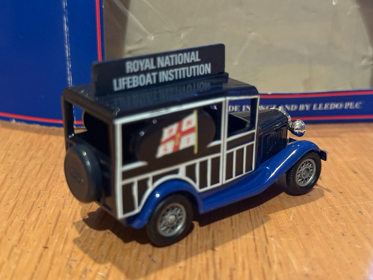Days Gone LP07008 - Model A Ford Woody Wagon, RNLI