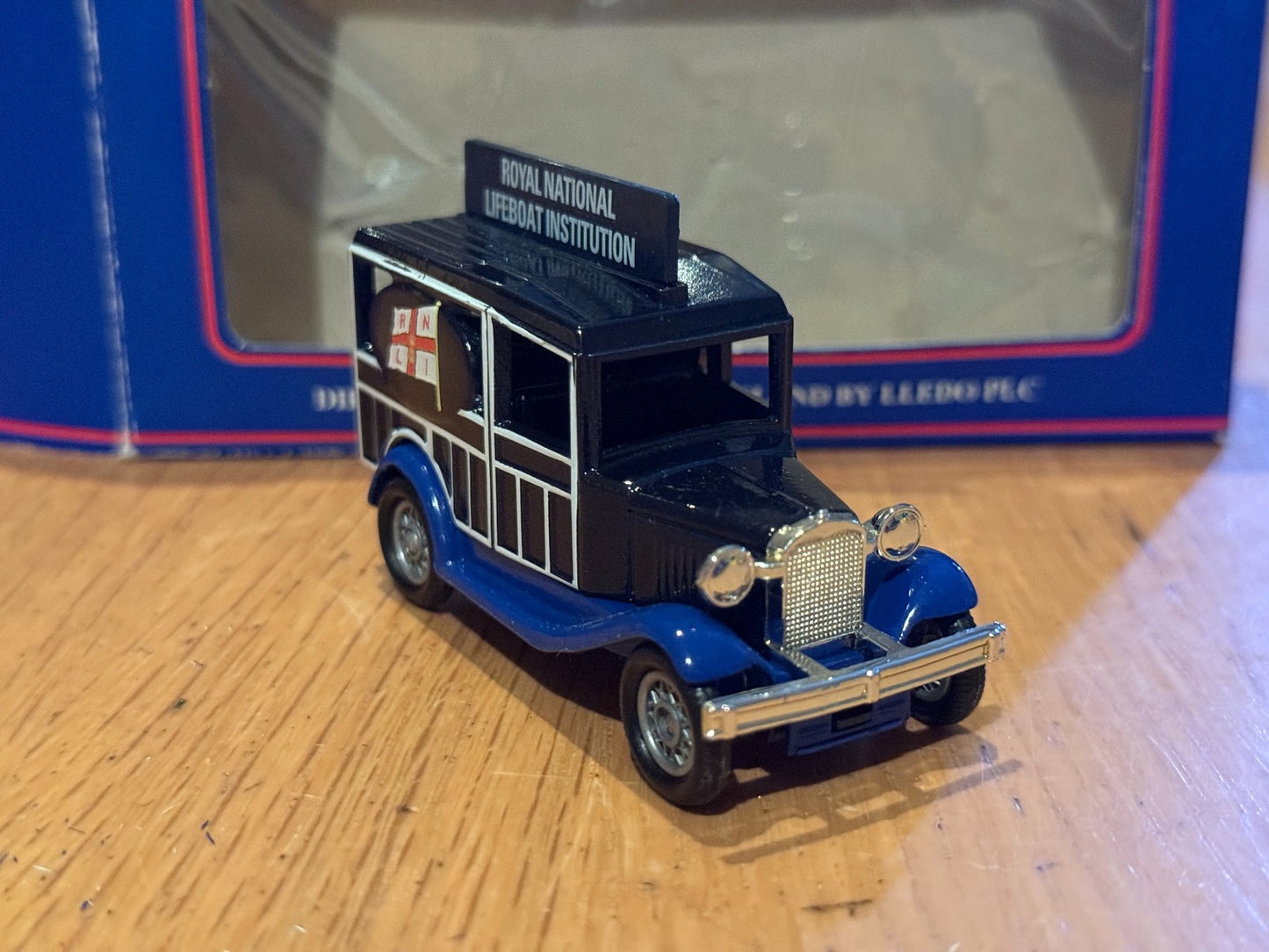 Days Gone LP07008 - Model A Ford Woody Wagon, RNLI