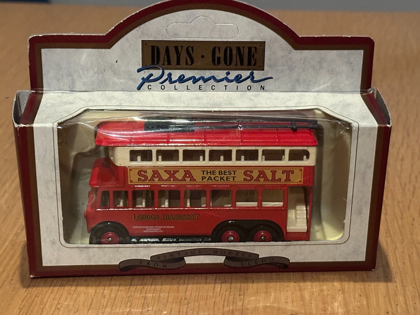 Days Gone Premier - 41006 Saxa Salt 1928 Karrier E6 Trolley Bus