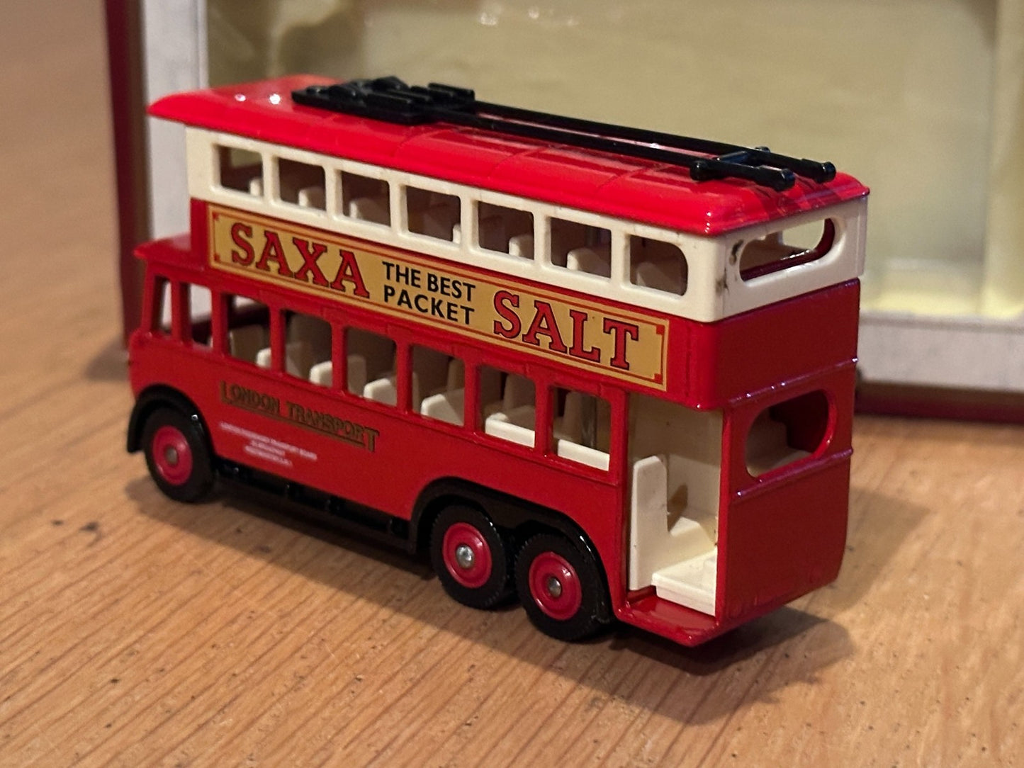 Days Gone Premier - 41006 Saxa Salt 1928 Karrier E6 Trolley Bus