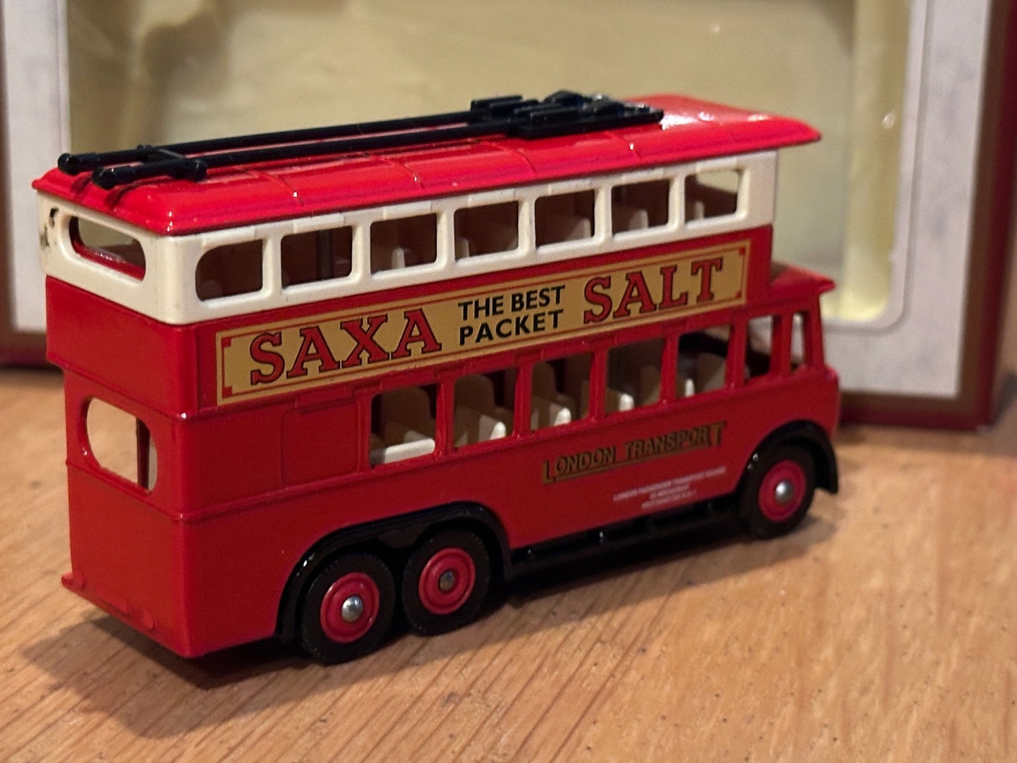 Days Gone Premier - 41006 Saxa Salt 1928 Karrier E6 Trolley Bus