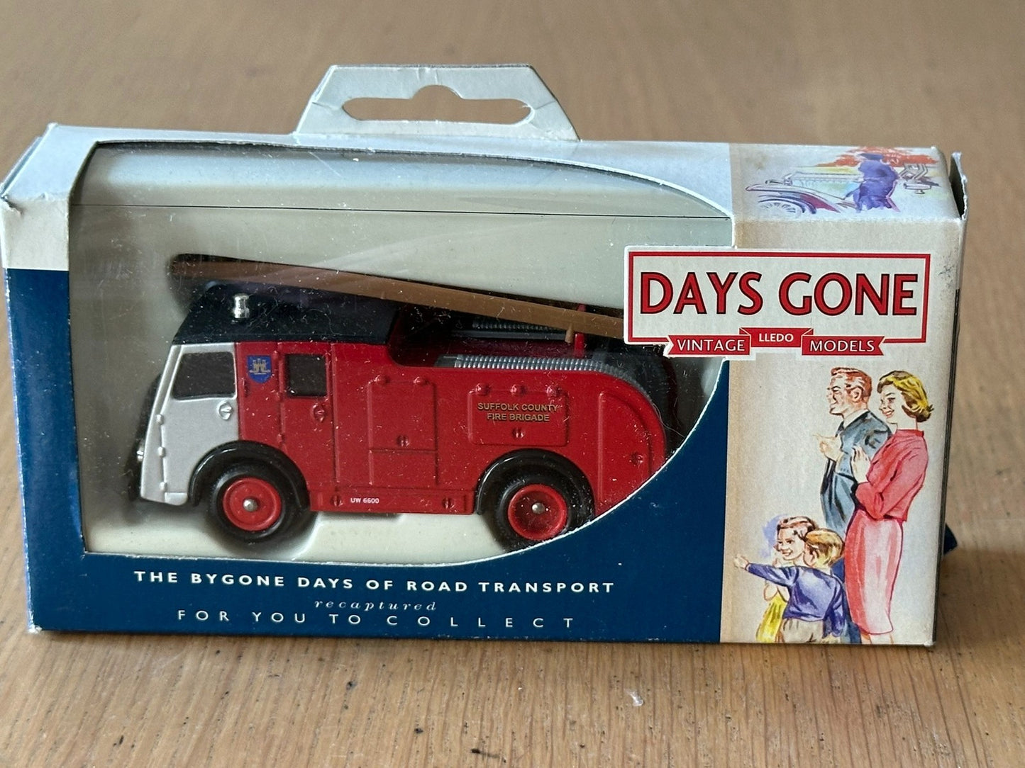 Days Gone Vanguards 1955 Dennis F8 Fire Engine -Suffolk County. Boxed.