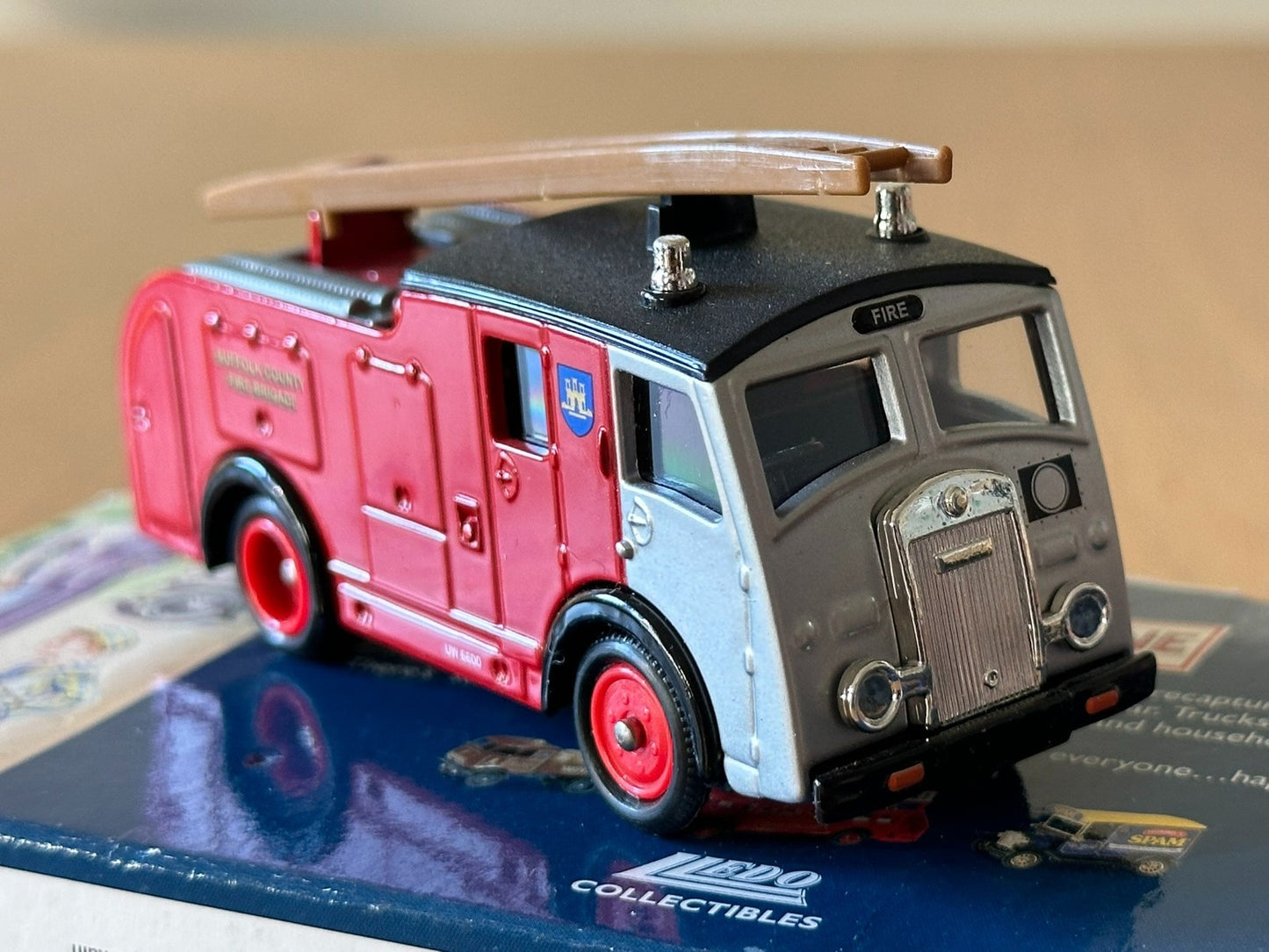 Days Gone Vanguards 1955 Dennis F8 Fire Engine -Suffolk County. Boxed.