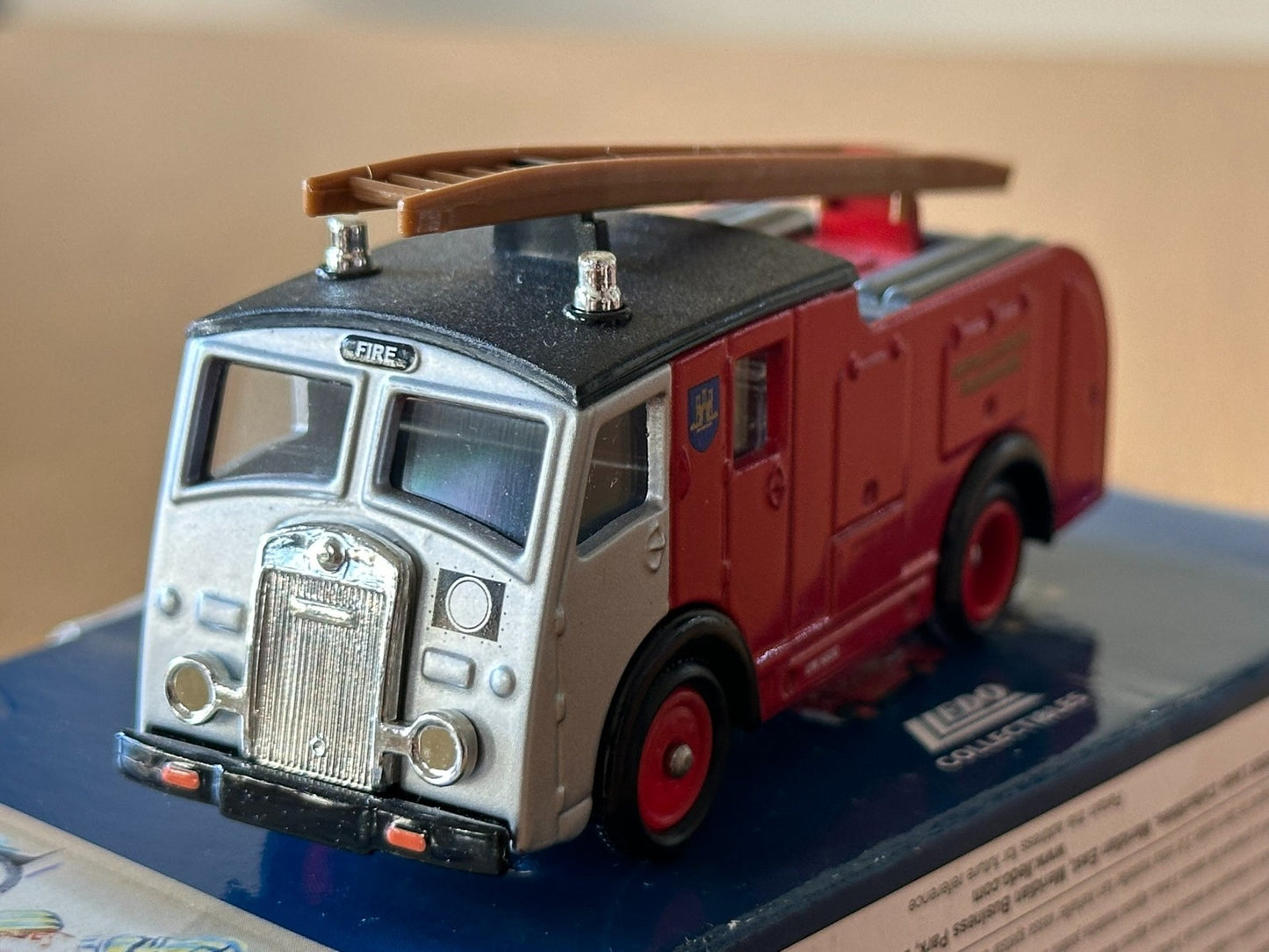 Days Gone Vanguards 1955 Dennis F8 Fire Engine -Suffolk County. Boxed.