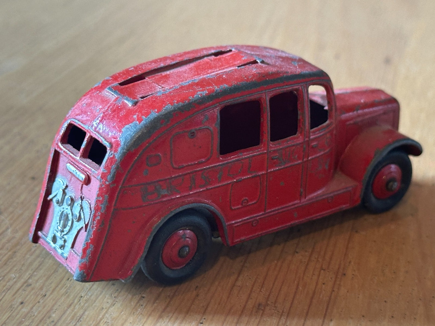 Dinky Toys -  250 Fire Engine (Ladders Missing)