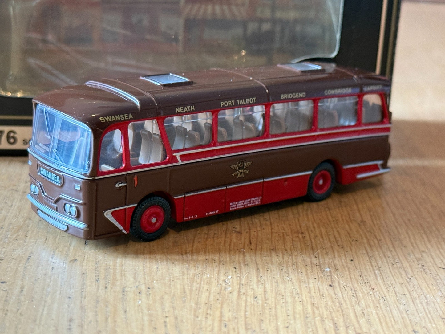 EFE 12105 - 1:76 Harrington Cavalier Coach - Neath & Cardiff Swansea Bus