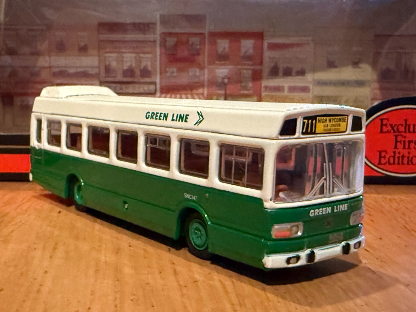 EFE 14401 - 1:76 Leyland National Mk1 - Green Line - Route 111 High Wycombe