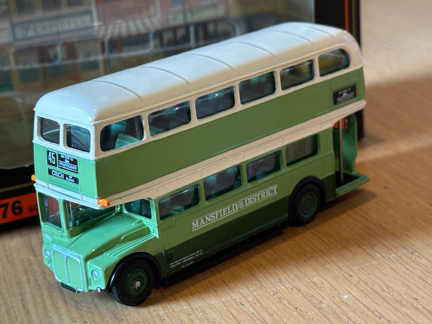 EFE 15609 - 1:76 oo Gauge Mansfield & District Routemaster Bus