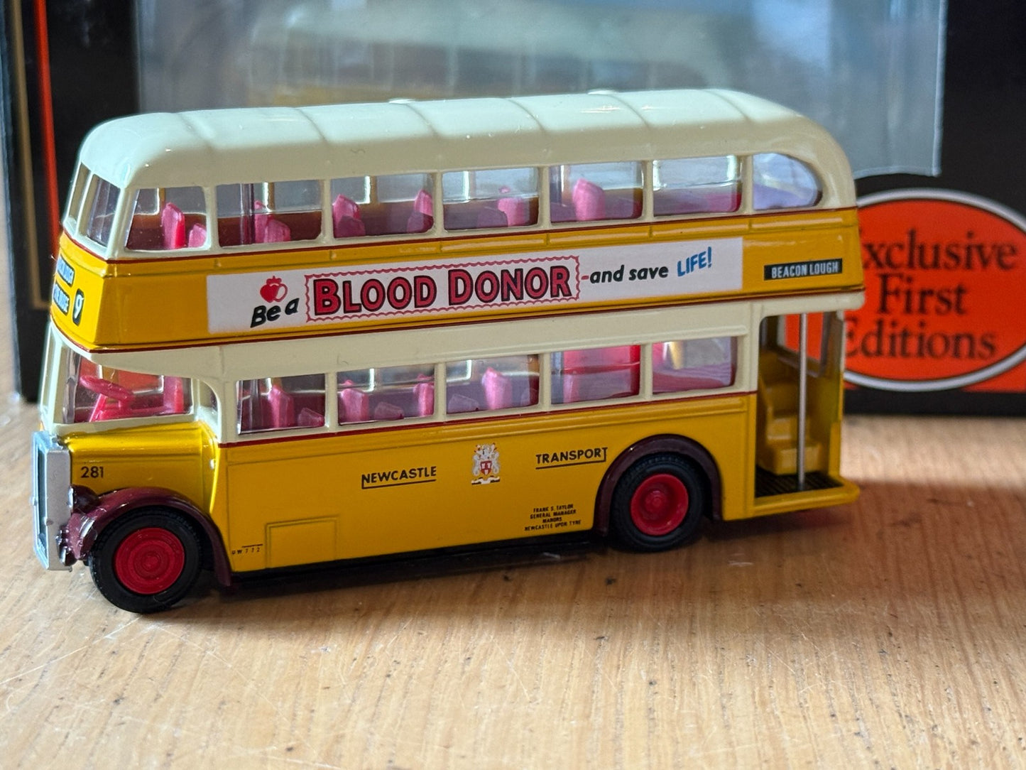 EFE 16114 - 1:76 Leyland PD2 Highbridge - Newcastle