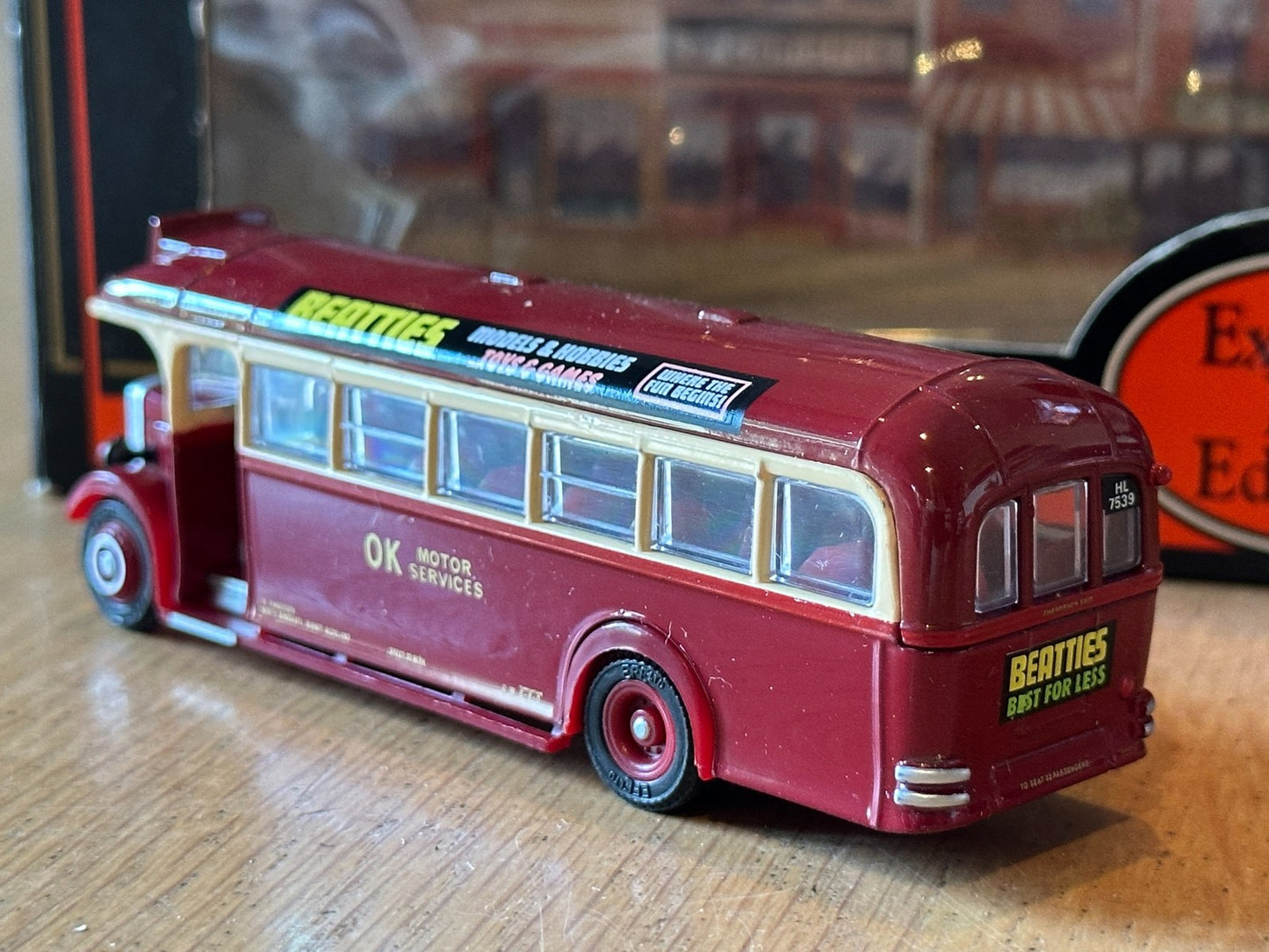 EFE 18406A - 1:76 Leyland Tiger TS8 BET Half Cab Bus