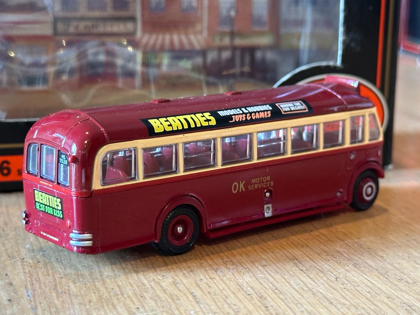 EFE 18406A - 1:76 Leyland Tiger TS8 BET Half Cab Bus