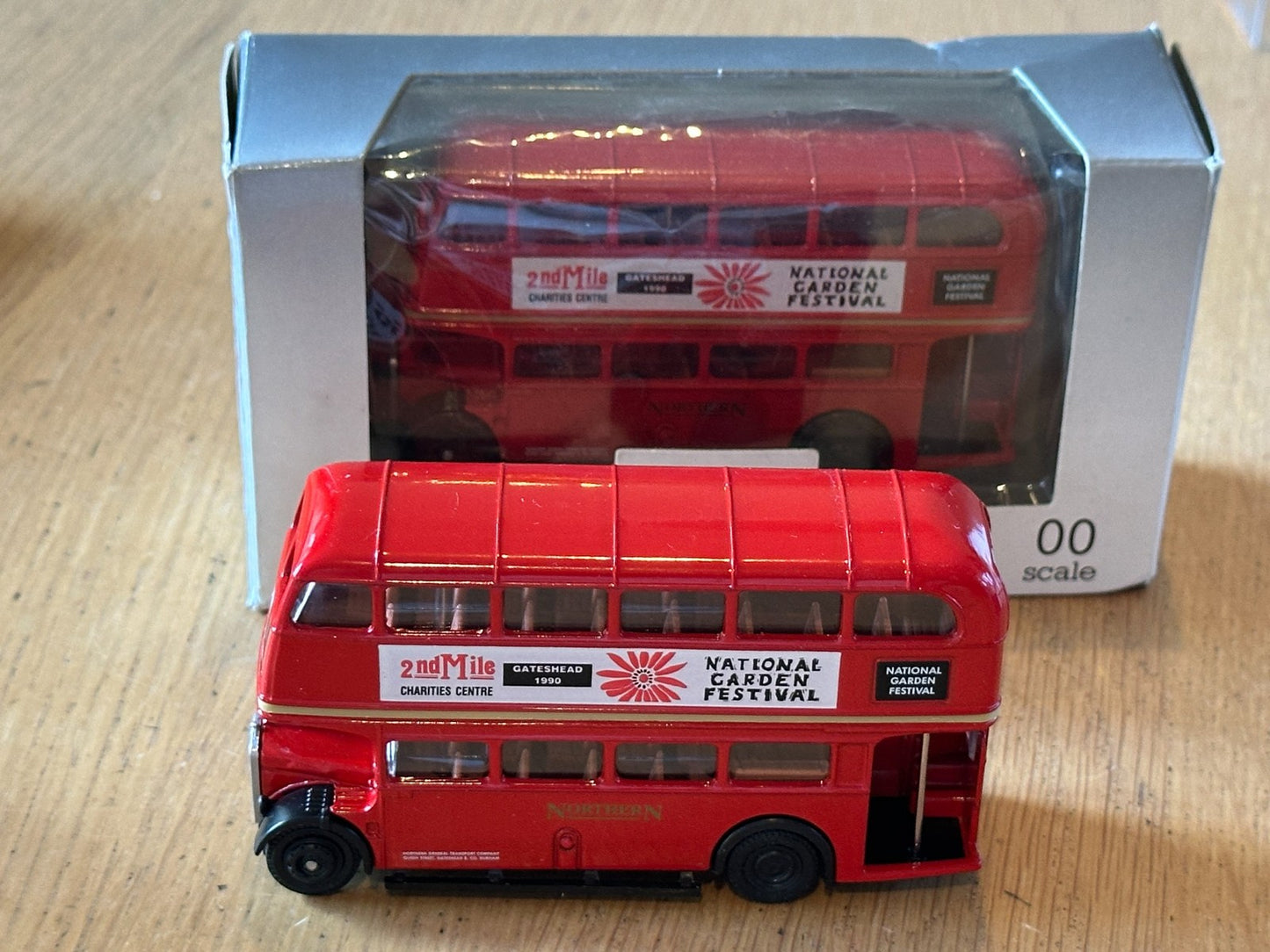 EFE E10904- 1:76 AEC Regent Bus - National Garden Festival Gateshead 1990