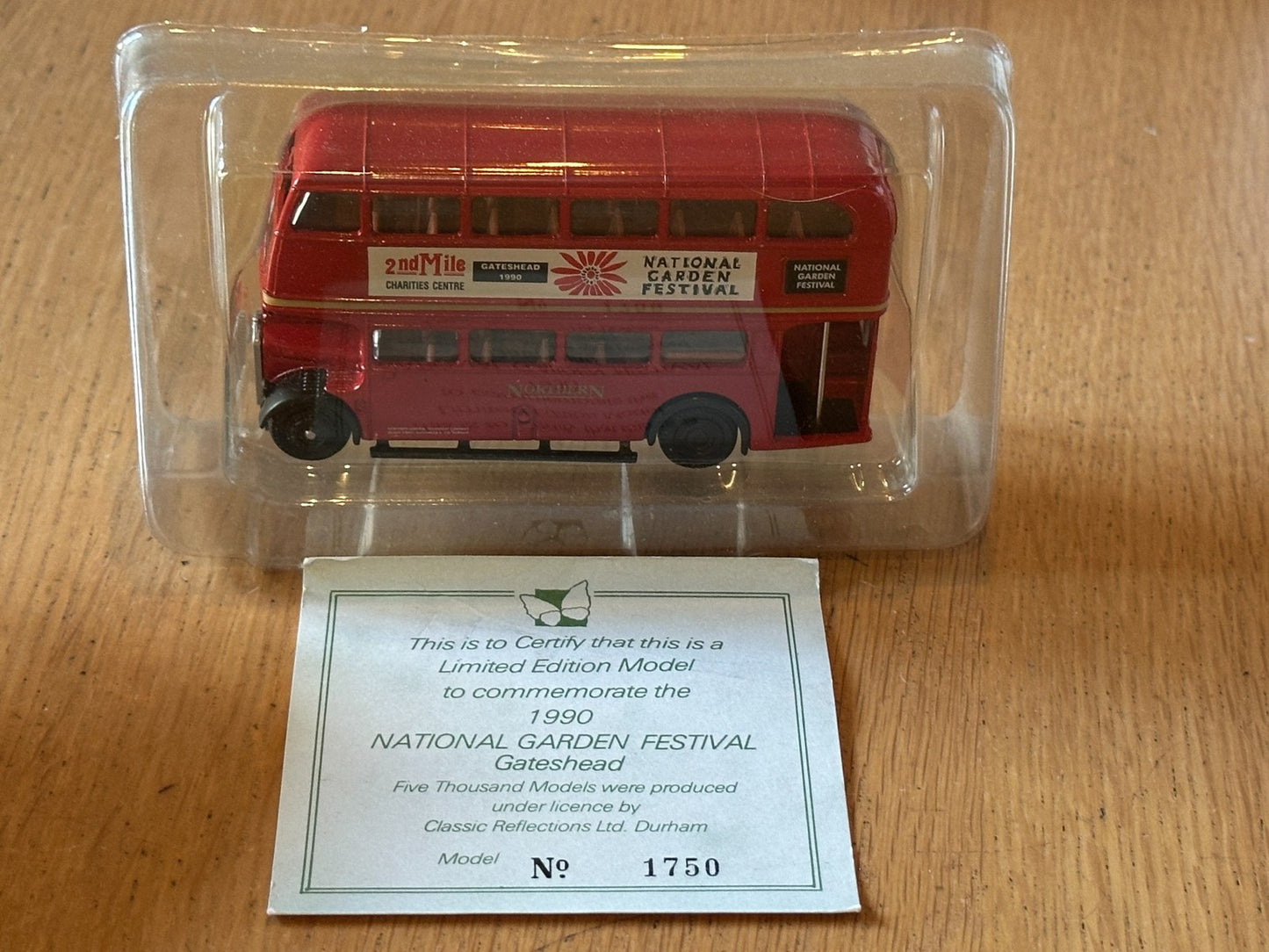 EFE E10904- 1:76 AEC Regent Bus - National Garden Festival Gateshead 1990
