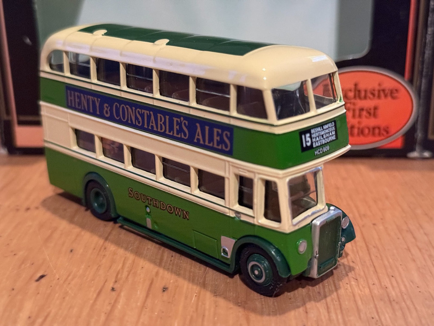 EFE OO Gauge 1:76 15910 - Leyland PD1 Highbridge - Southdown