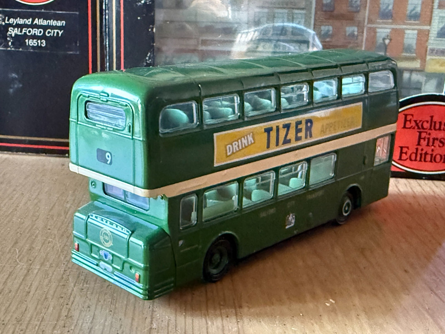 EFE OO Gauge 1:76 16513 - Leyland Atlantean - Salford City