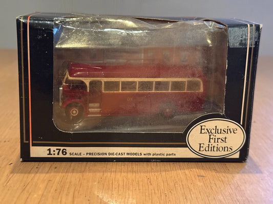 EFE OO Gauge 1:76 18406 -Leyland Tiger TS8 BET Bus - O.K. Motor Services