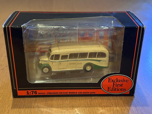 EFE OO Gauge 1:76 20101 - Bedford OB Coach Southern Vectis