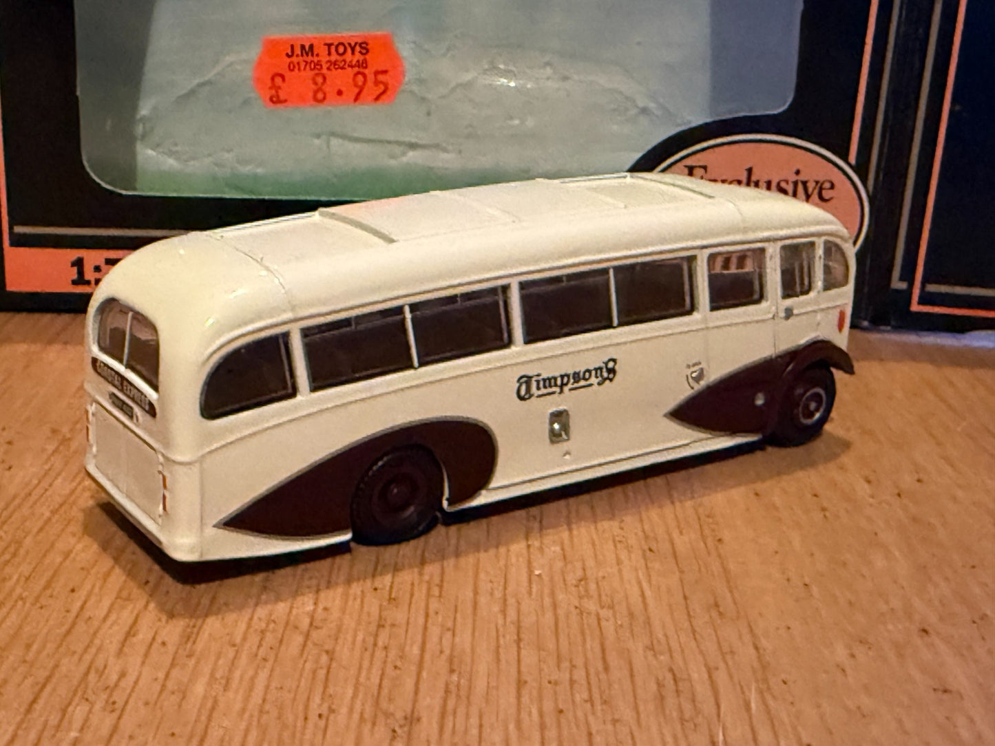 EFE OO Gauge 1:76 20702 - Regal Windover - Timpsons
