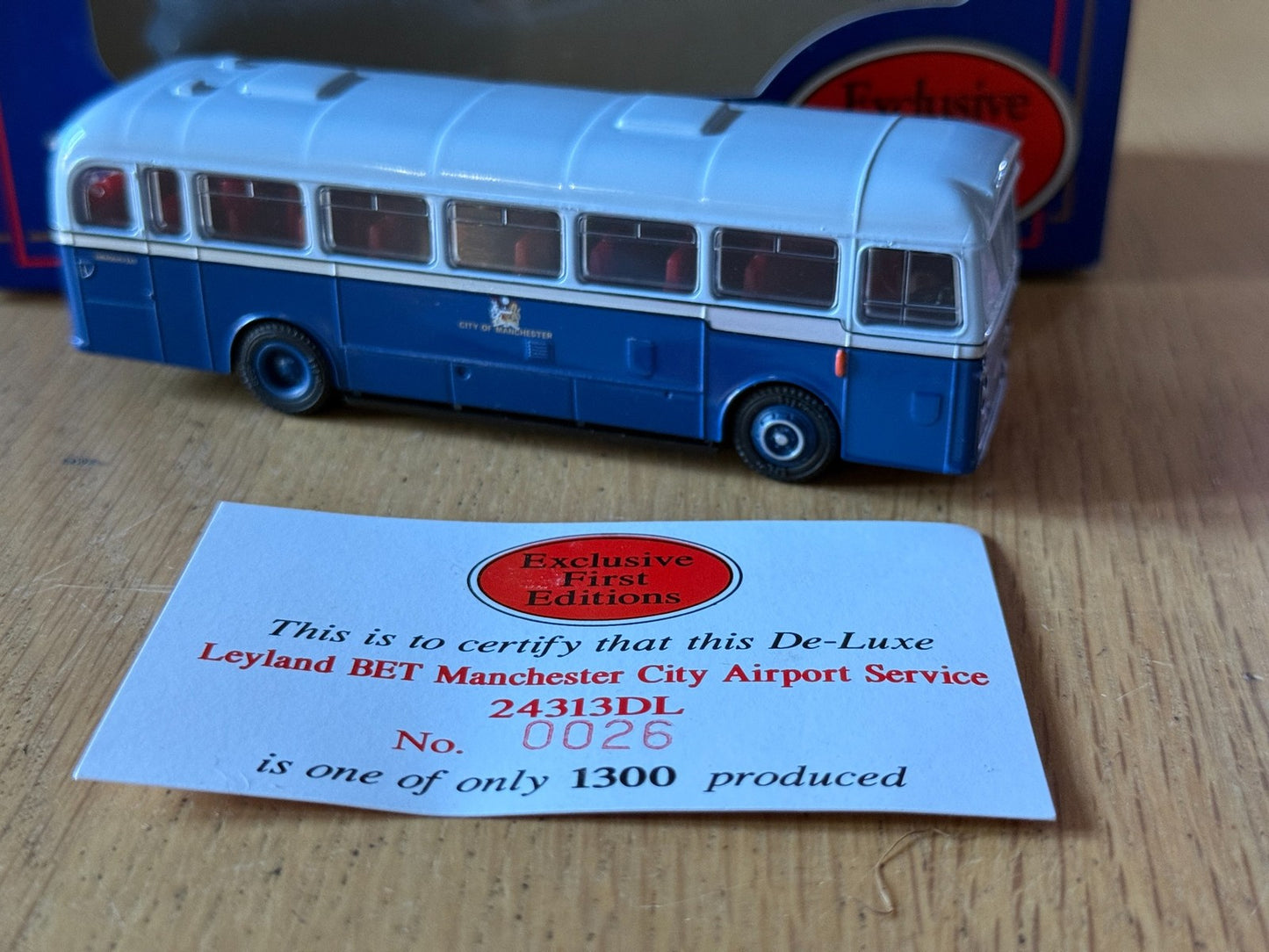 EFE OO Gauge 1/76 24313DL - Leyland BET Manchester City Airport
