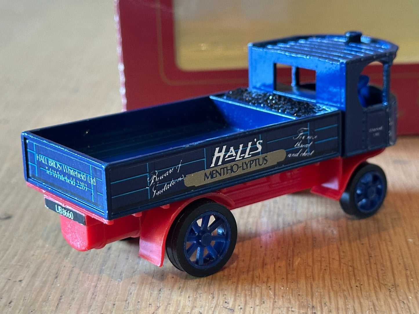 Halls Mentho-Lyptus The Fowler Steam Wagon Diecast Model - Limited Edition
