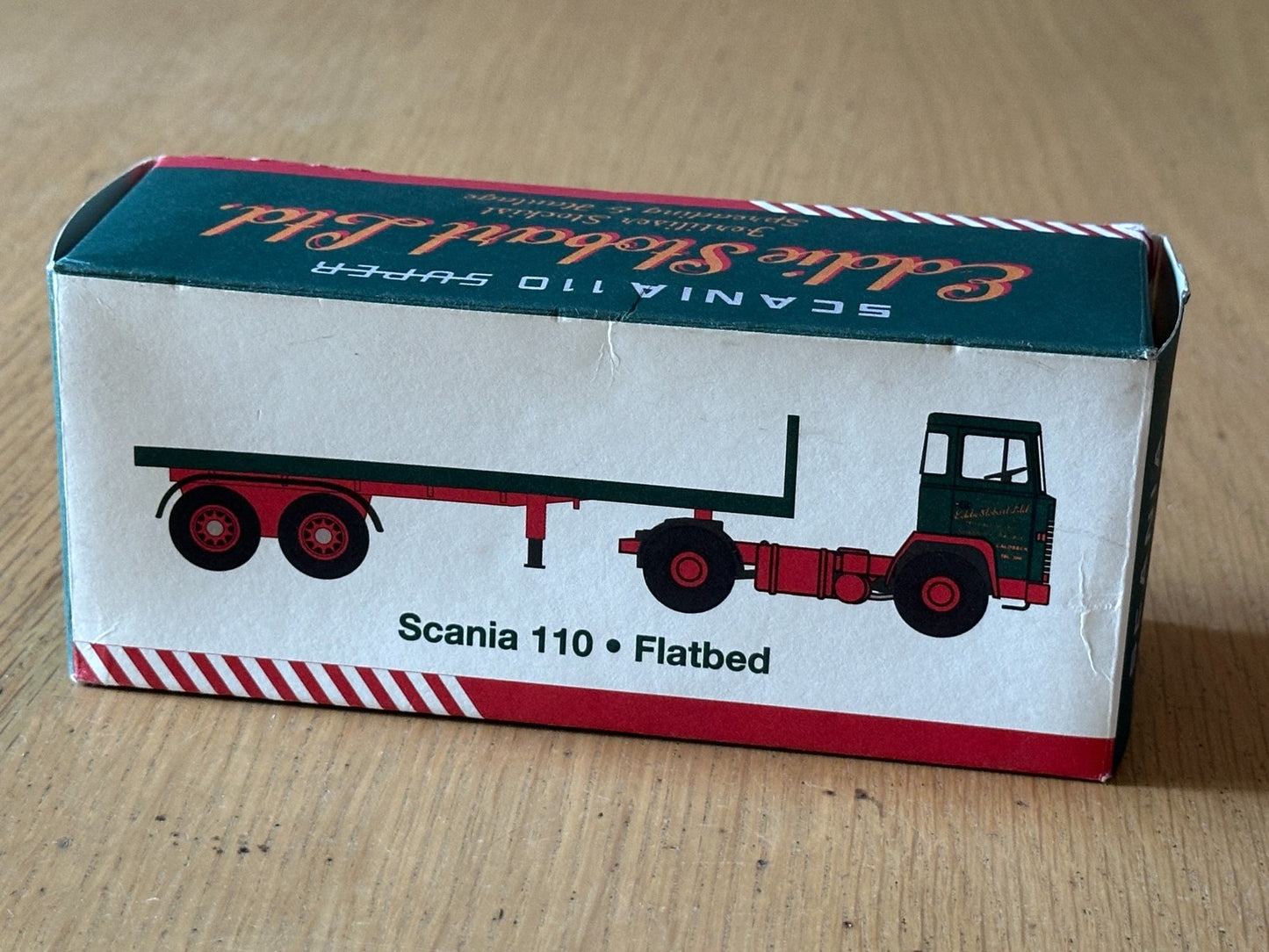 Atlas Editions OO Gauge Eddie Stobart - Scania 110 Flatbed
