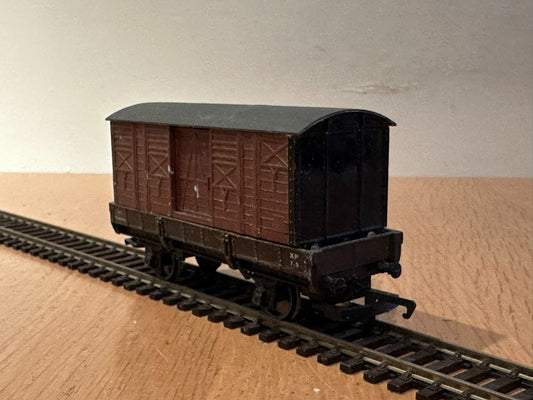 Jouef Playcraft HO Gauge Van with sliding doors