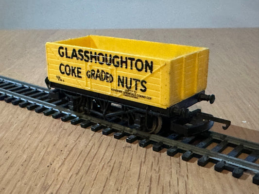 Lima OO Gauge Glasshoughton Coke Graded Nuts 7 Plank Open Wagon