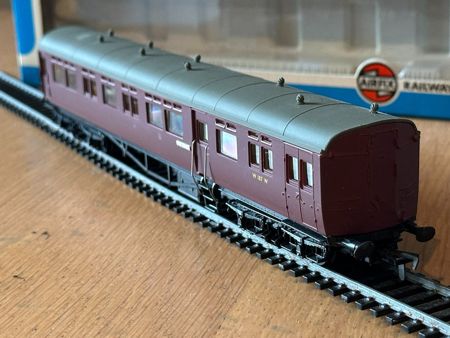 Airfix Railways 54257-O OO Gauge B.R "DIDCOT" Auto Coach. Boxed.