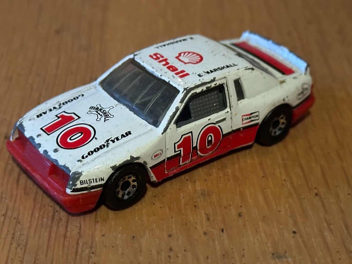 1990 Diecast Matchbox Buick Le Sabre. MB-10.  No Box.