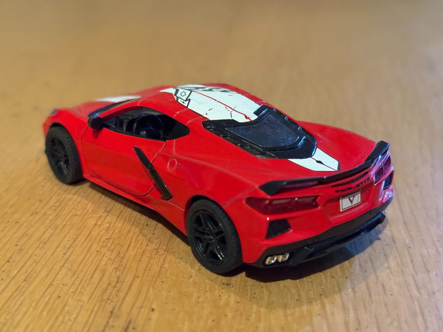 Kinsmart 1:36 Diecast Pull Back Car - 2021 Chevy Corvette C8