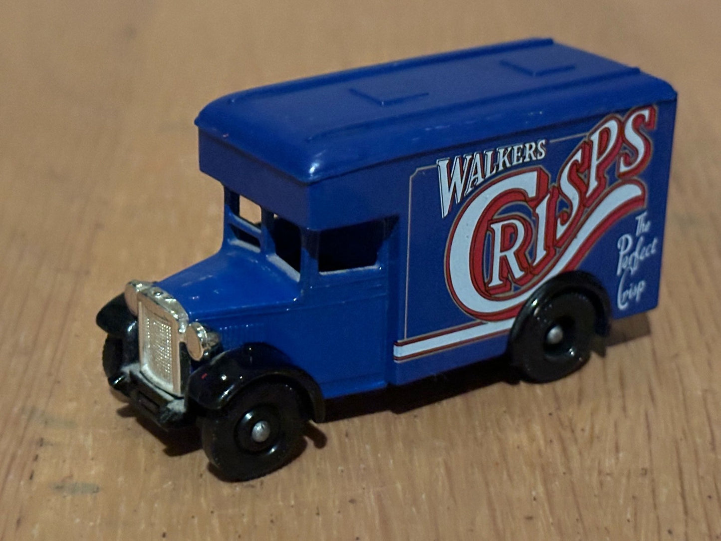 1995 Diecast Lledo Days Gone 1934 Dennis Parcel Van - Walkers Crisps No Box.