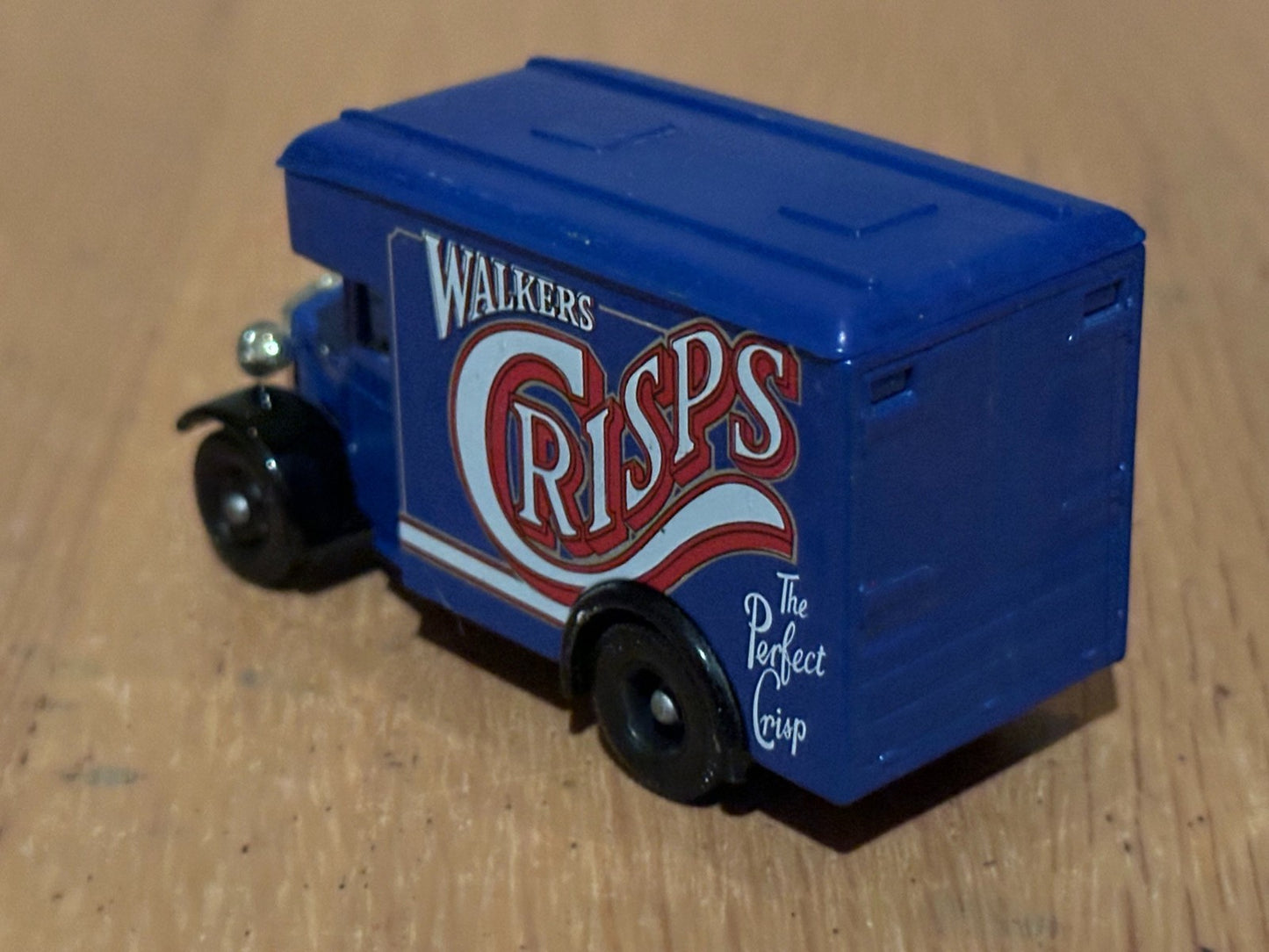 1995 Diecast Lledo Days Gone 1934 Dennis Parcel Van - Walkers Crisps No Box.