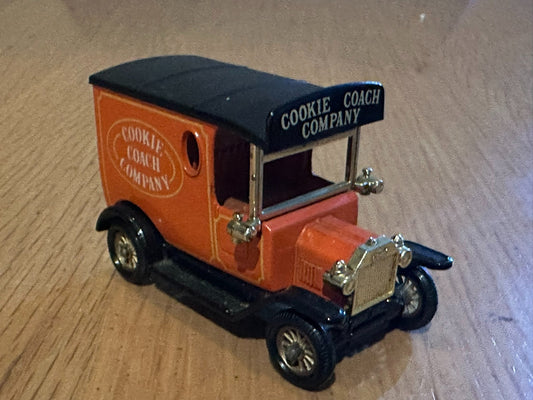 Diecast Lledo Days Gone 1920 Ford Model T Cookie Coach Company 1920. No Box.