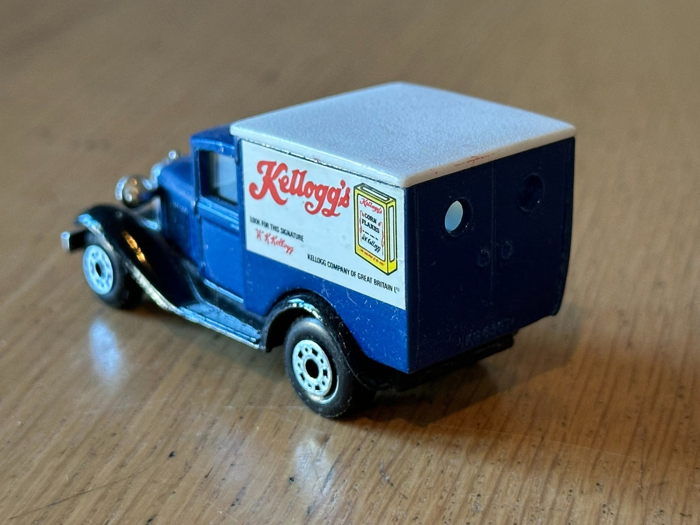 Diecast Lledo Days Gone 1920 Ford Model A Van - Kellogs. No Box.
