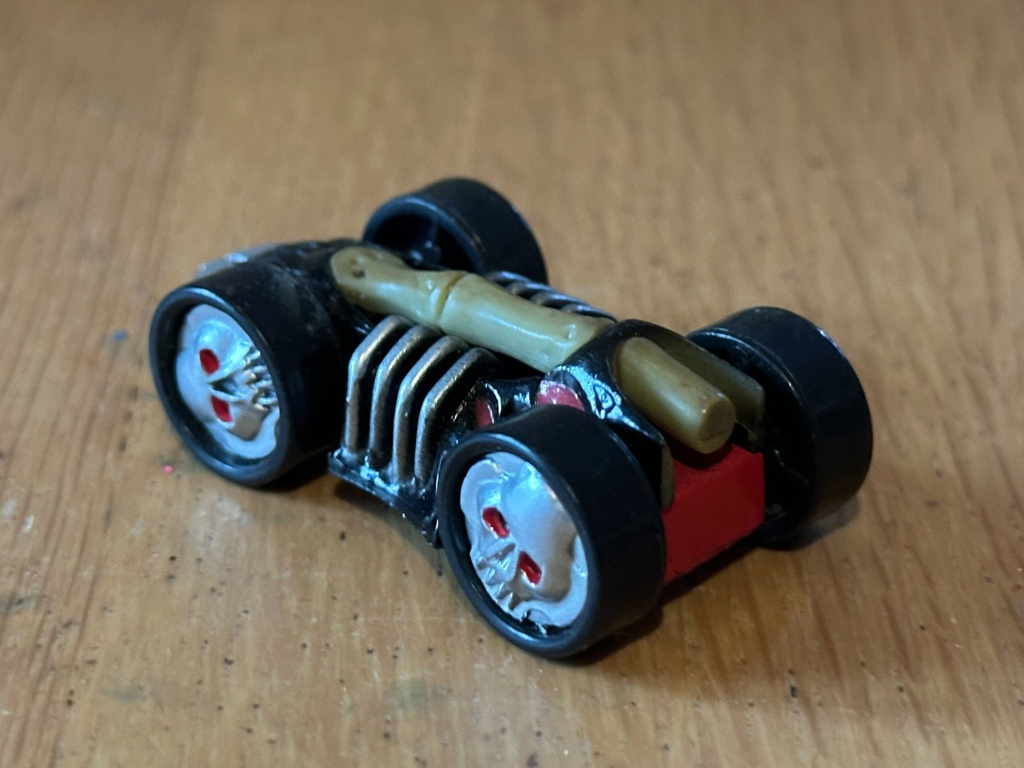Diecast Disney Racers Pirates of the Caribbean Skull Car. No Box.