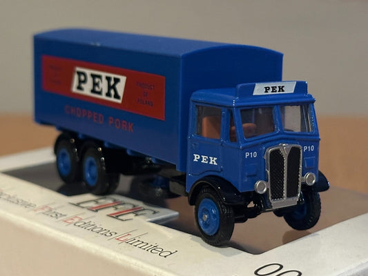 EFE OO Gauge AEC Mammoth 6-wheel Camion PEK Chopped Pork 10504. Boxed.