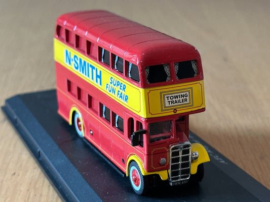 Atlas Editions OO Gauge - AEC Regent bus - N. Smith