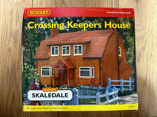 Hornby Skaledale OO Gauge Building - Crossing Keepers House BNIB