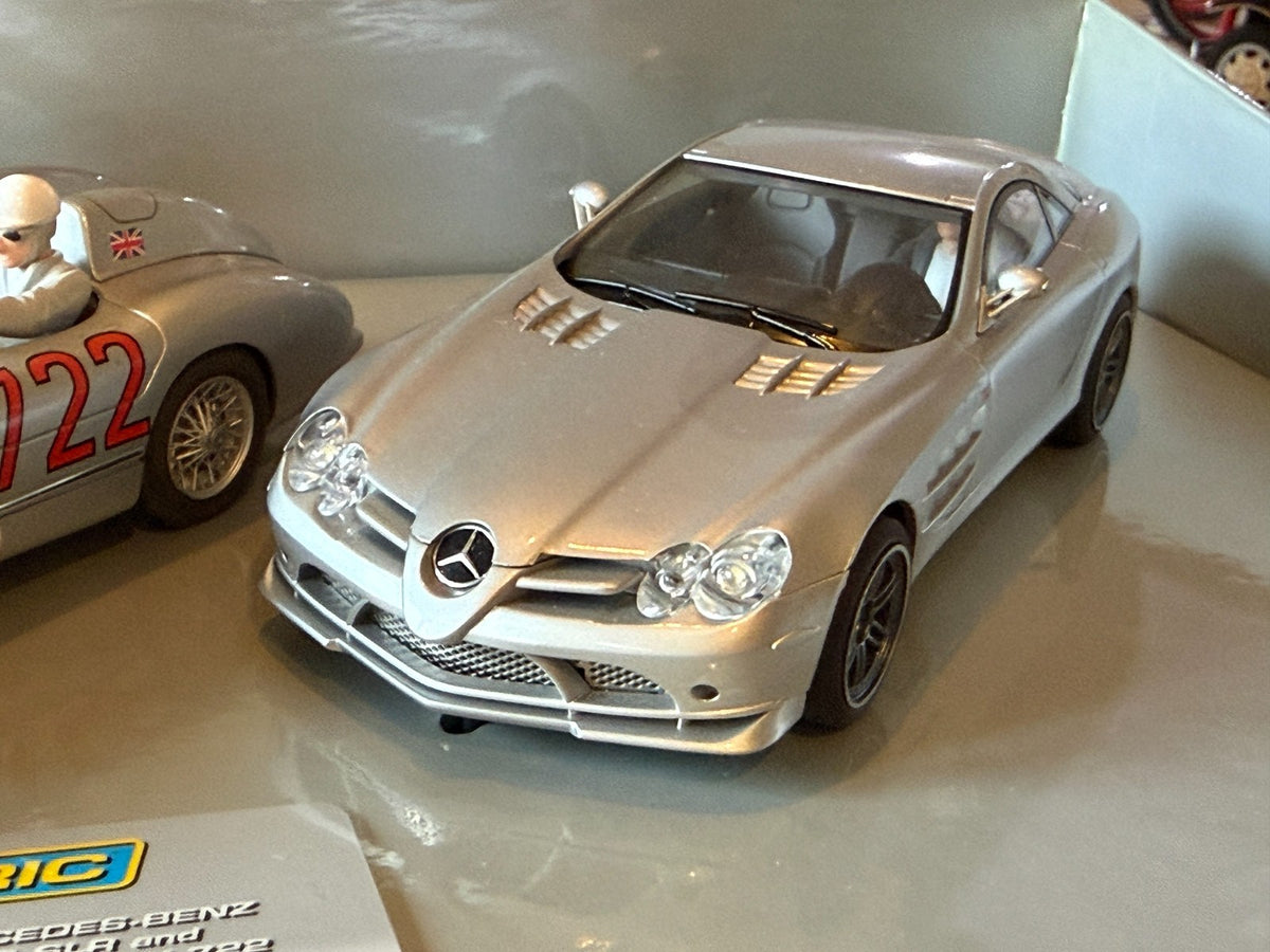 Scalextric C2783A - Celebrating Mille Miglia 1955 - Mercedes Twin Pack