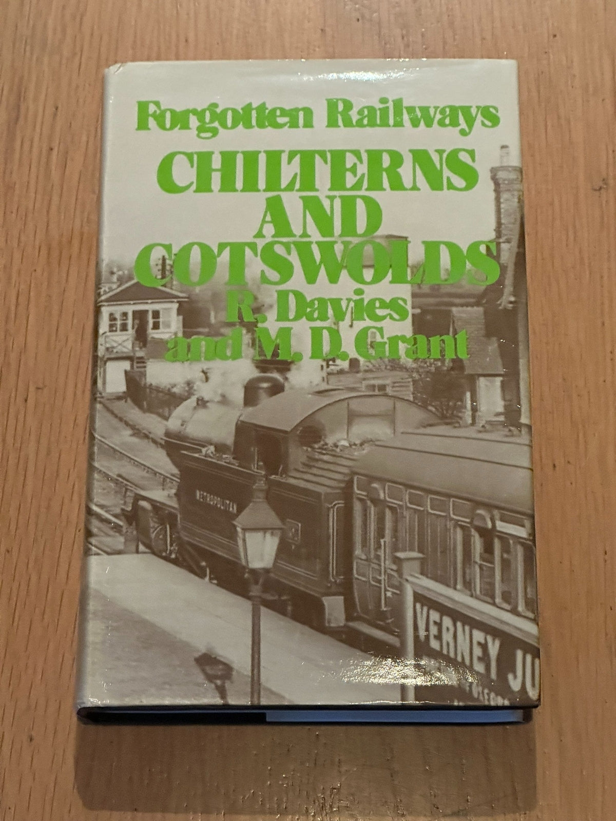 Forgotten Railways: Chilterns and Cotswolds (1975)