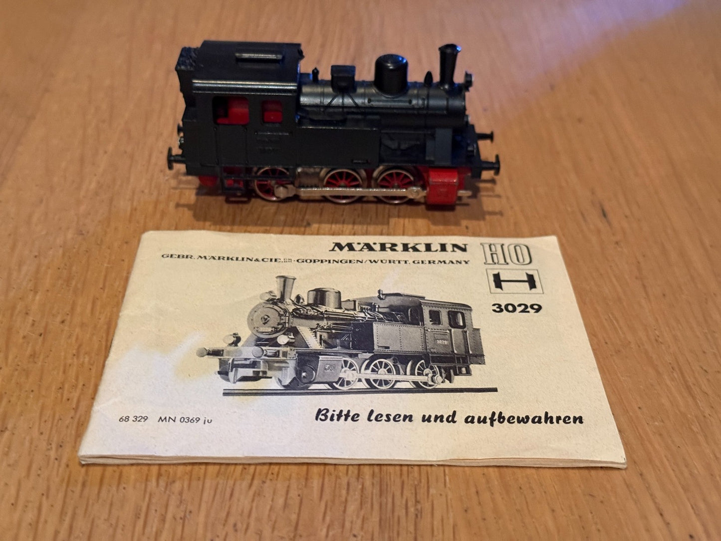 Rare HO Scale 3-Rail Marklin Freight Train Set - Tested Working