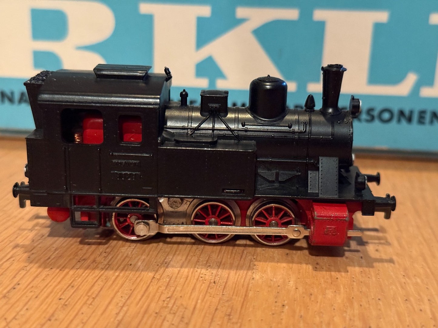 Rare HO Scale 3-Rail Marklin Freight Train Set - Tested Working