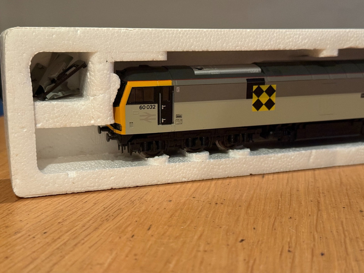 Lima OO Gauge L204806 - Class 60 No. 60032 'William Booth'