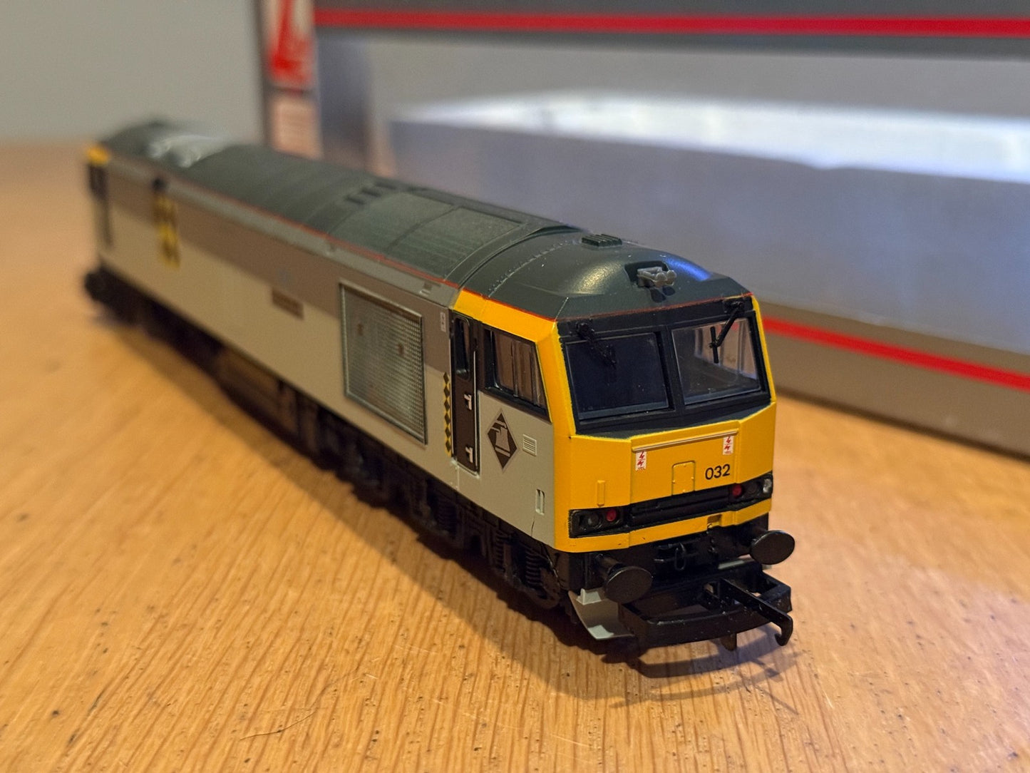Lima OO Gauge L204806 - Class 60 No. 60032 'William Booth'