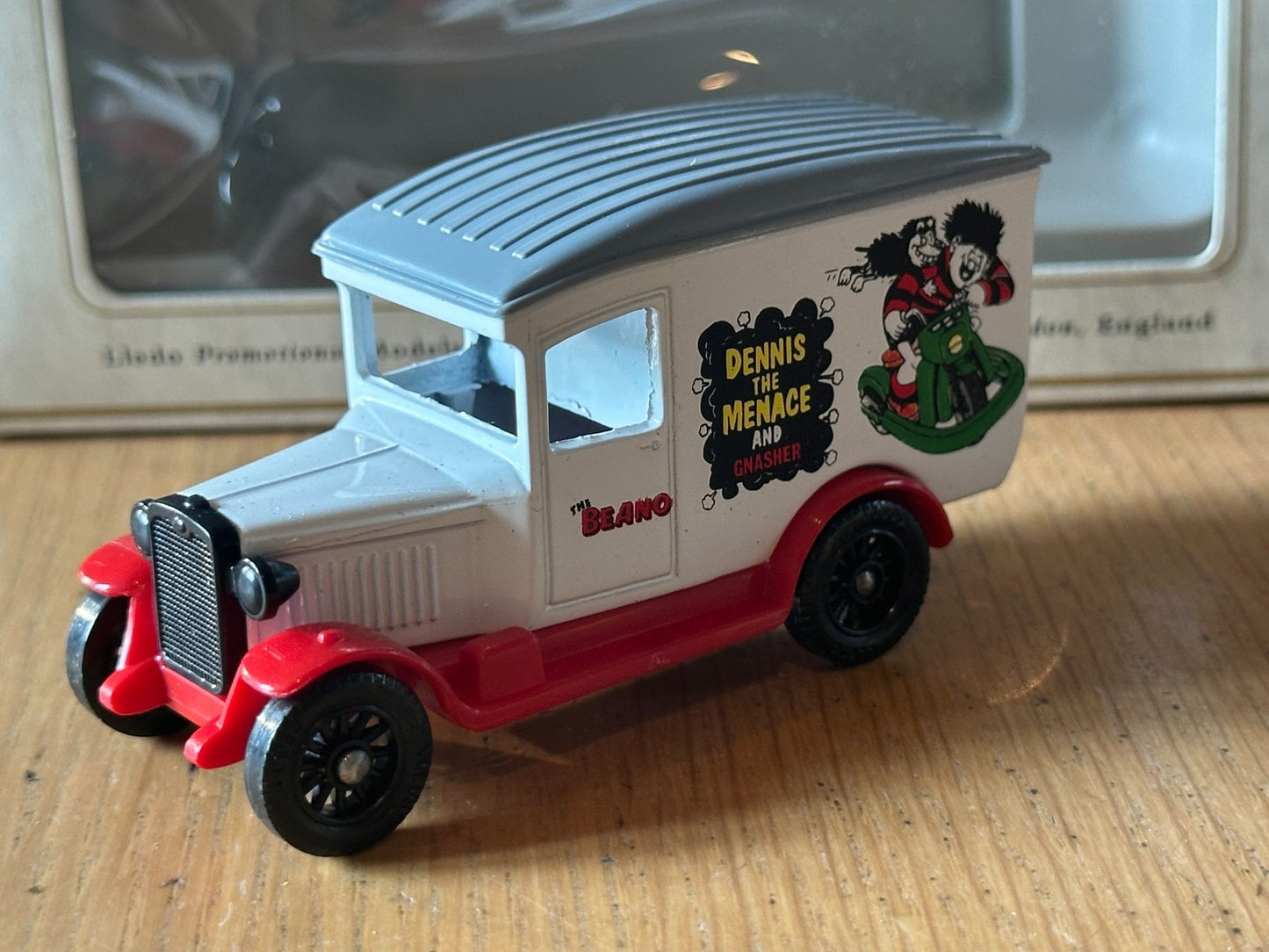 Lledo Promotional Models - Dennis The Menace