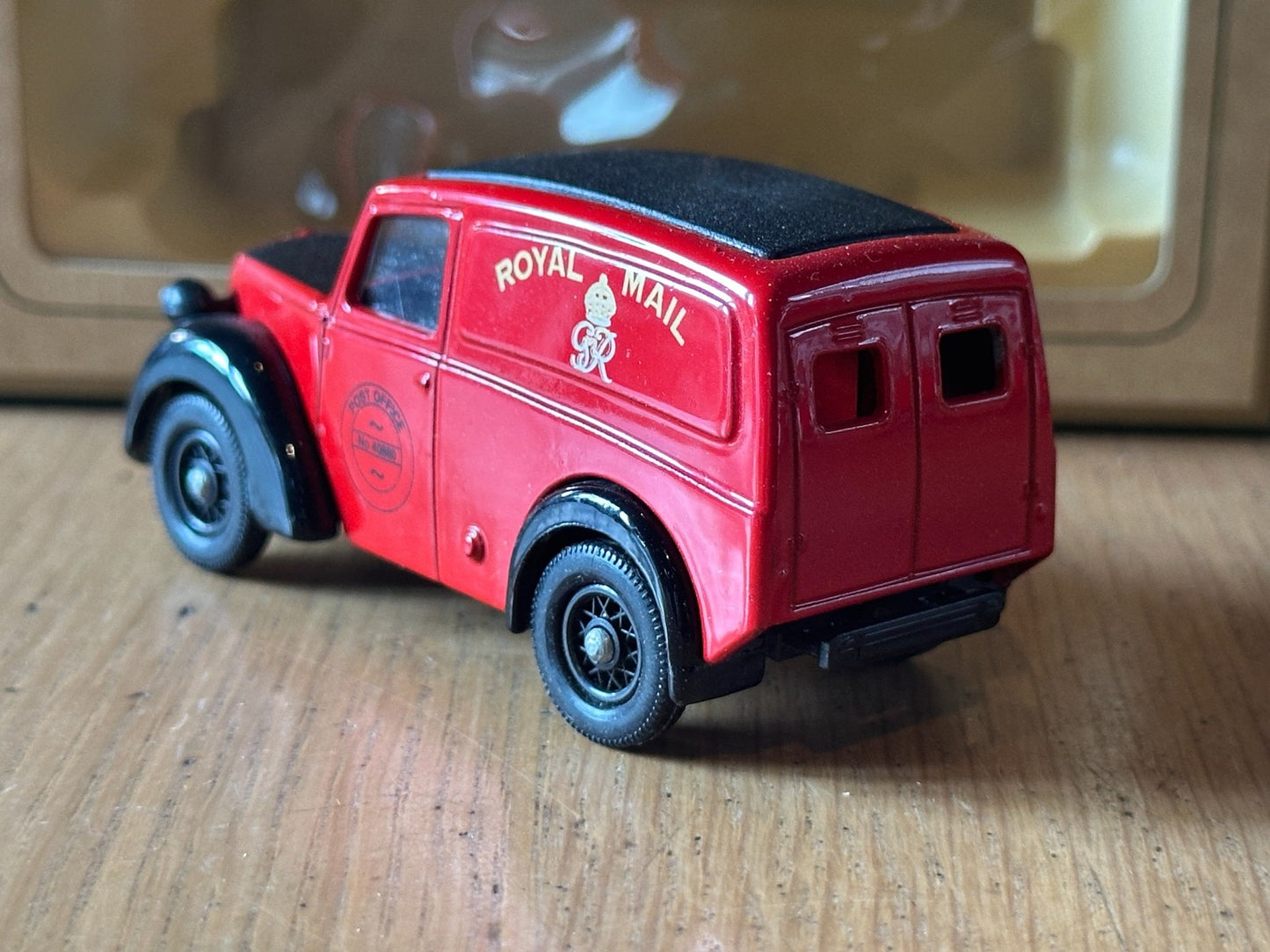 Lledo SP58035 - Morris Z Van - Royal Mail Post Office - Jersey (Rare Model)