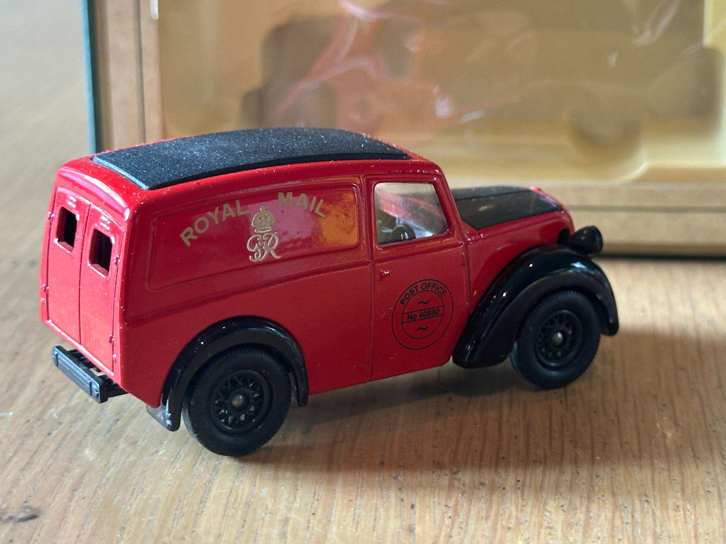 Lledo SP58035 - Morris Z Van - Royal Mail Post Office - Jersey (Rare Model)